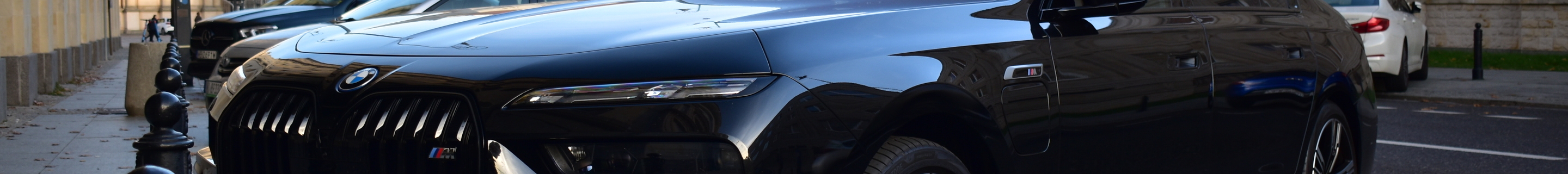 BMW M760e xDrive