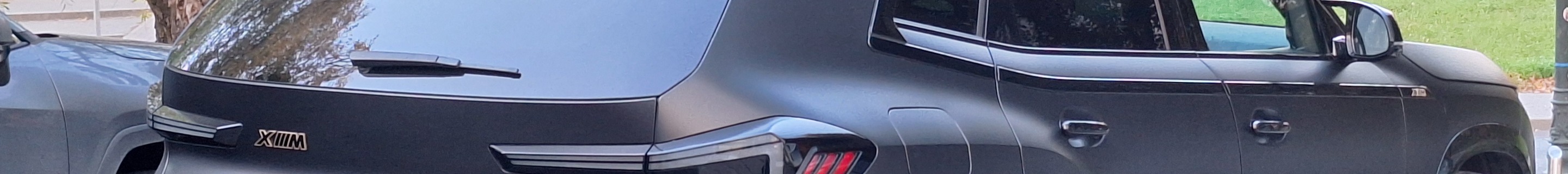 BMW XM G09