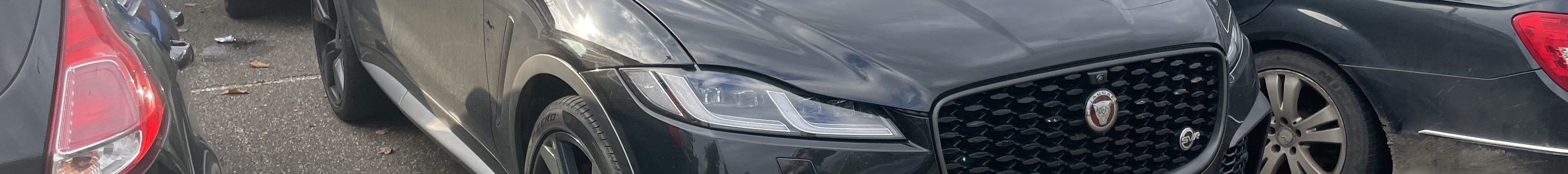 Jaguar F-PACE SVR 2021