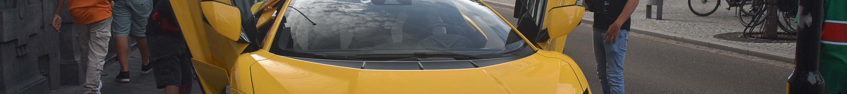 Lamborghini Revuelto