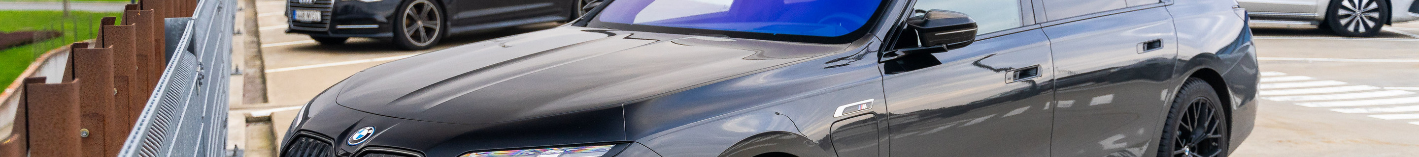 BMW M760e xDrive