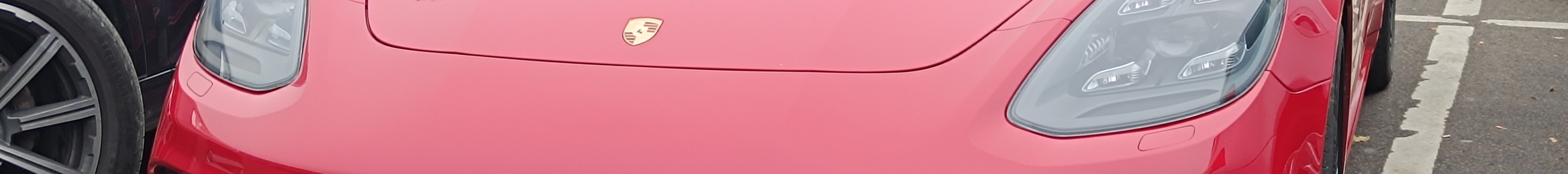 Porsche 971 Panamera GTS MkI