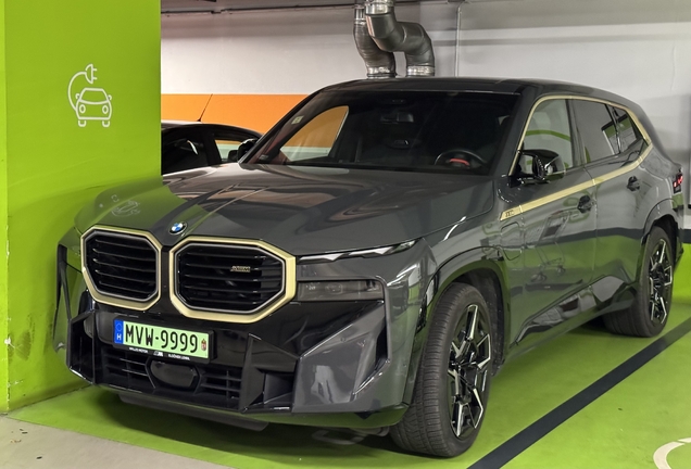 BMW XM G09