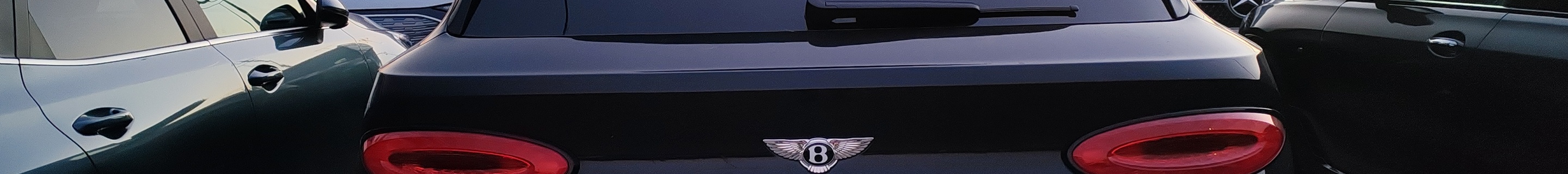 Bentley Bentayga Azure EWB