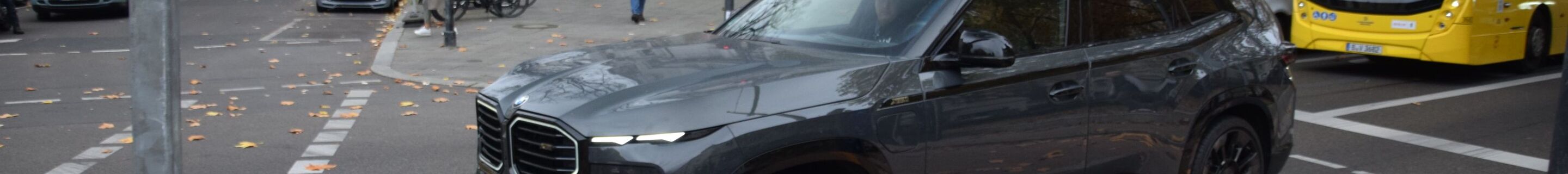 BMW XM G09