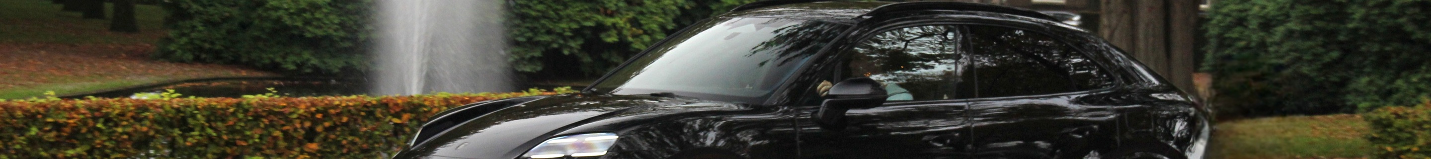 Porsche Macan EV Turbo