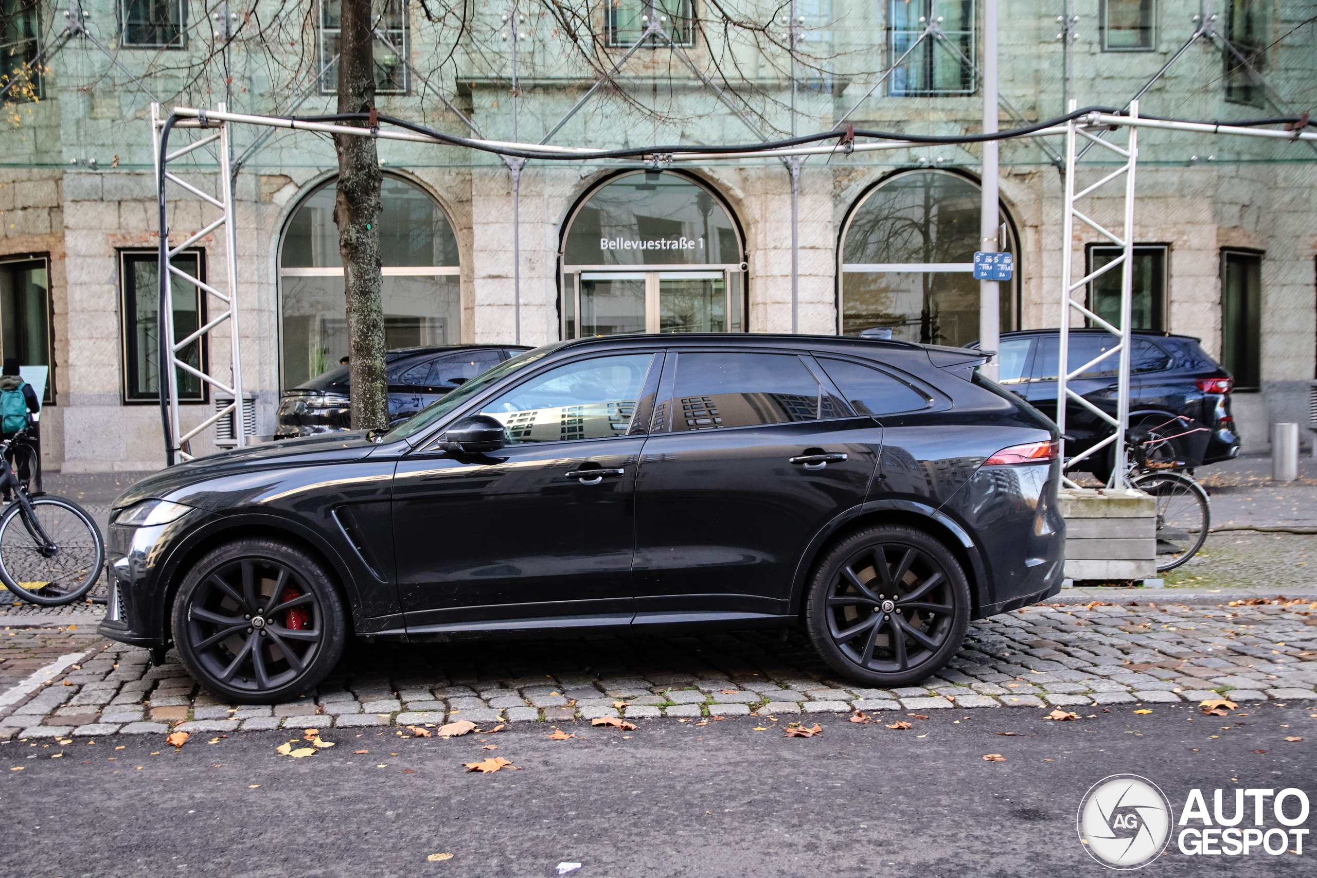 Jaguar F-PACE SVR 2021