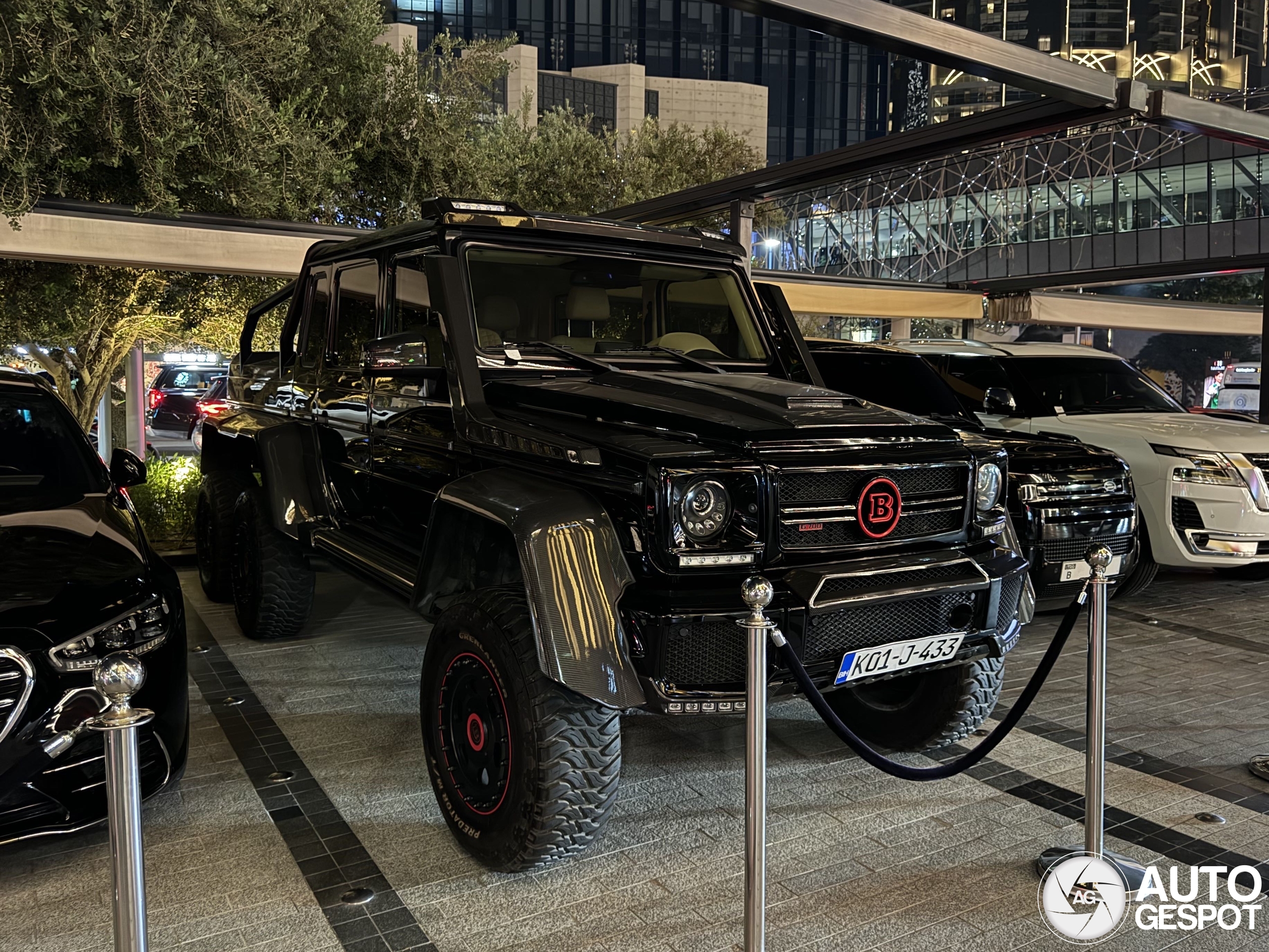 Mercedes-Benz Brabus B63S 700 6x6