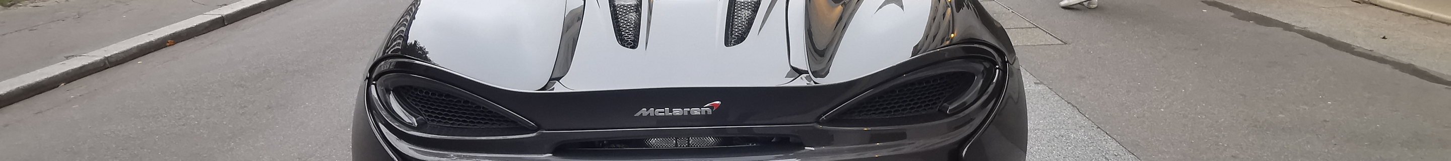 McLaren 570S