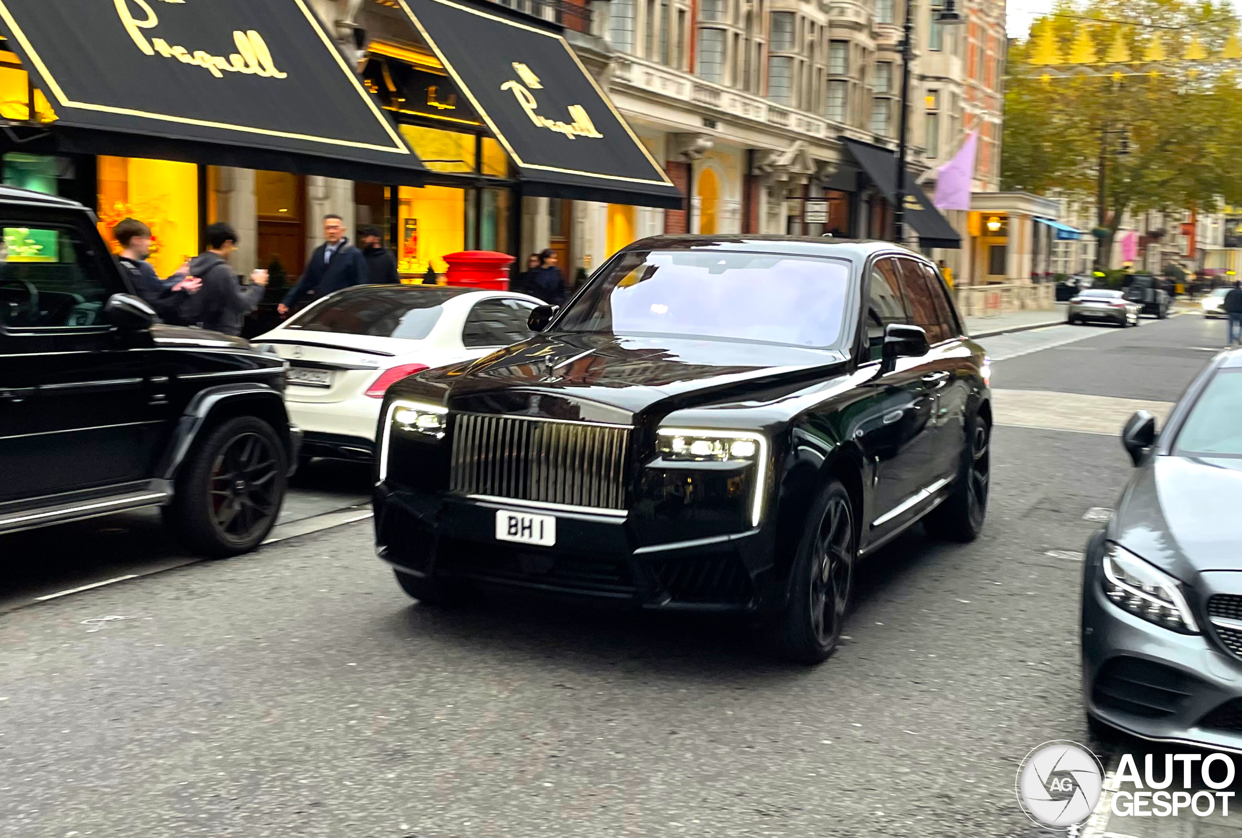 RollsRoyce Cullinan Series II Black Badge 02 November 2024 Autogespot