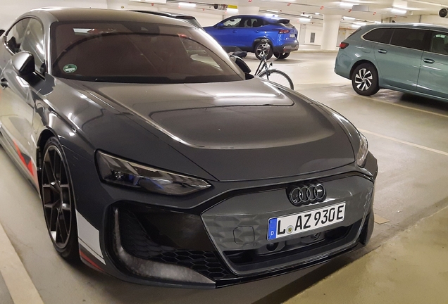 Audi RS E-Tron GT 2025