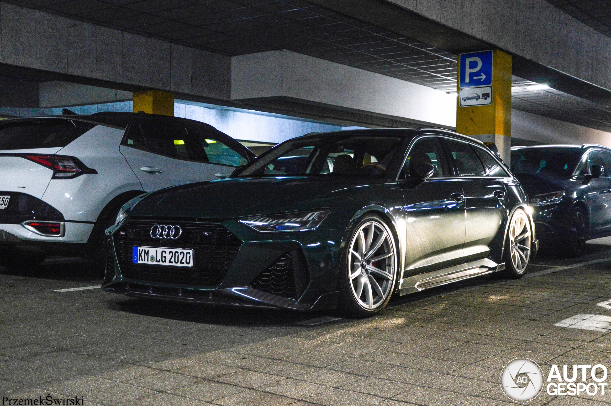 Audi RS6 Avant C8