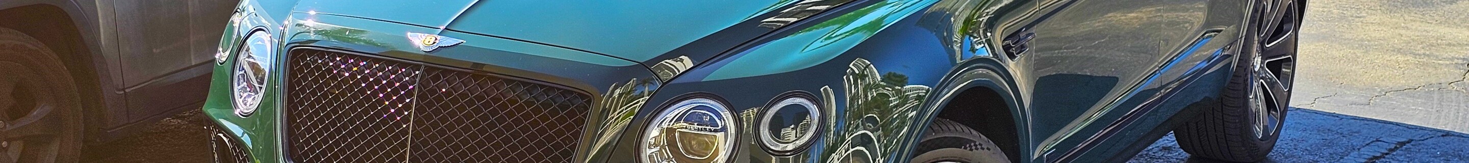 Bentley Bentayga V8 Design Series