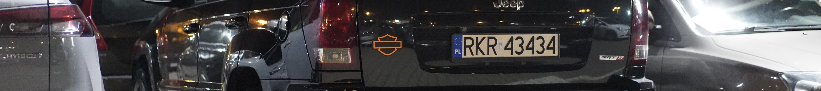 Jeep Grand Cherokee SRT-8 2005