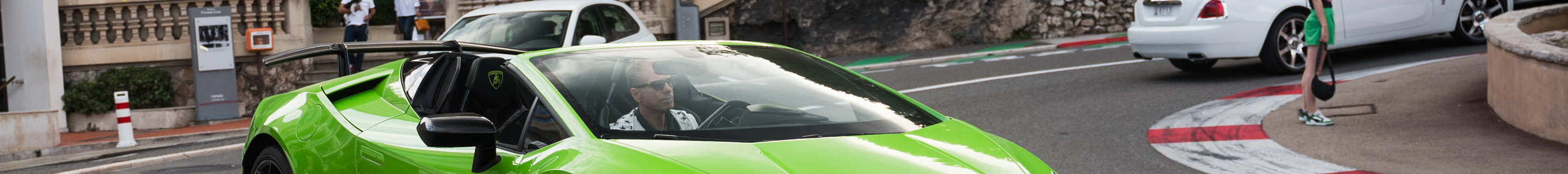 Lamborghini Huracán LP640-4 Performante Spyder