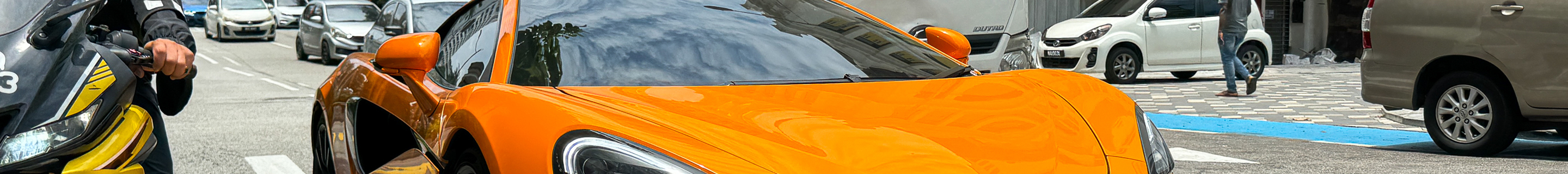 McLaren 570S