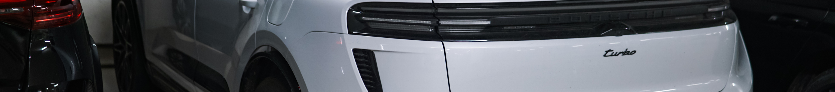 Porsche Macan EV Turbo