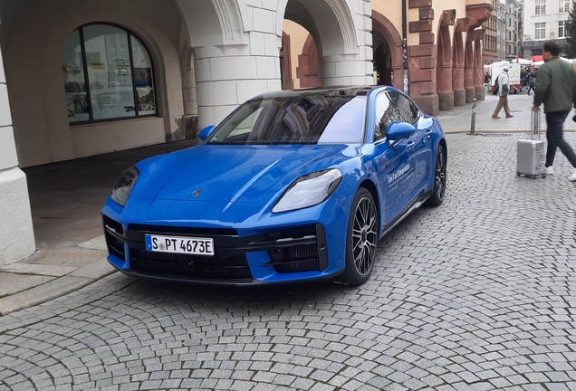 Porsche 972 Panamera Turbo S E-Hybrid