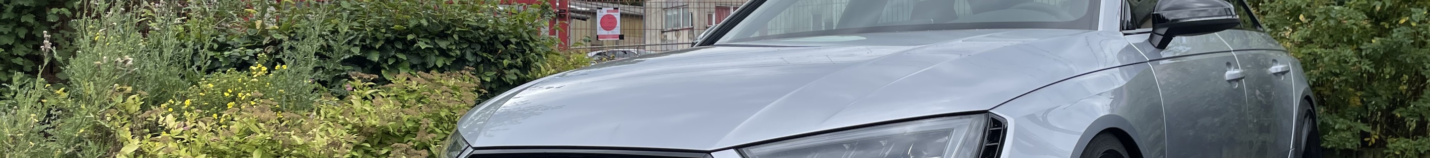 Audi RS4 Avant B9