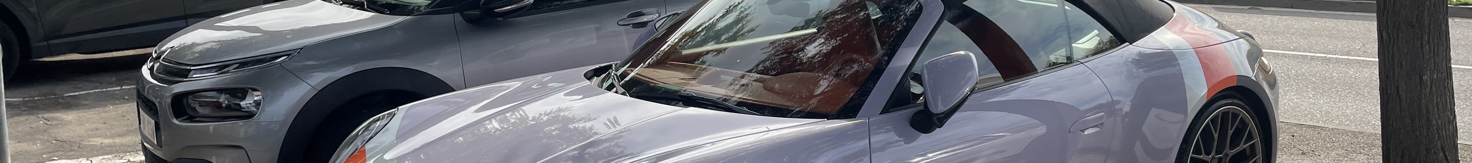 Porsche 992 Carrera 4S Cabriolet MkI