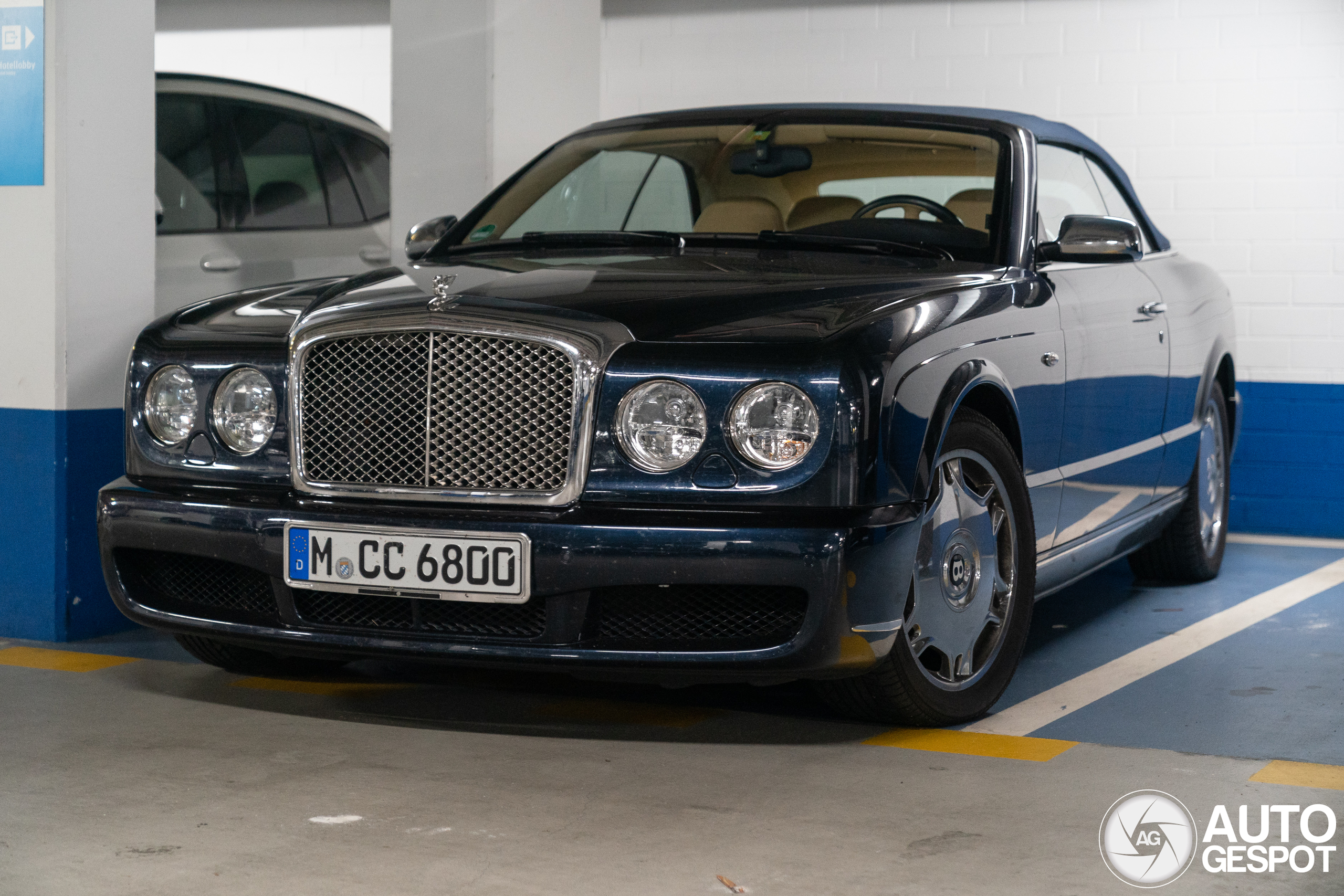 Bentley Azure 2006
