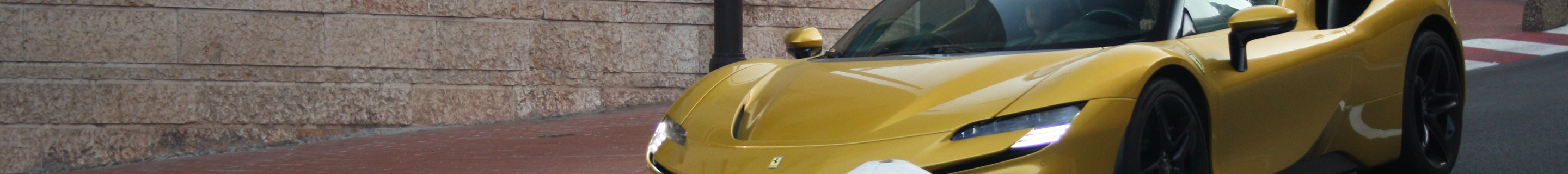 Ferrari SF90 Spider