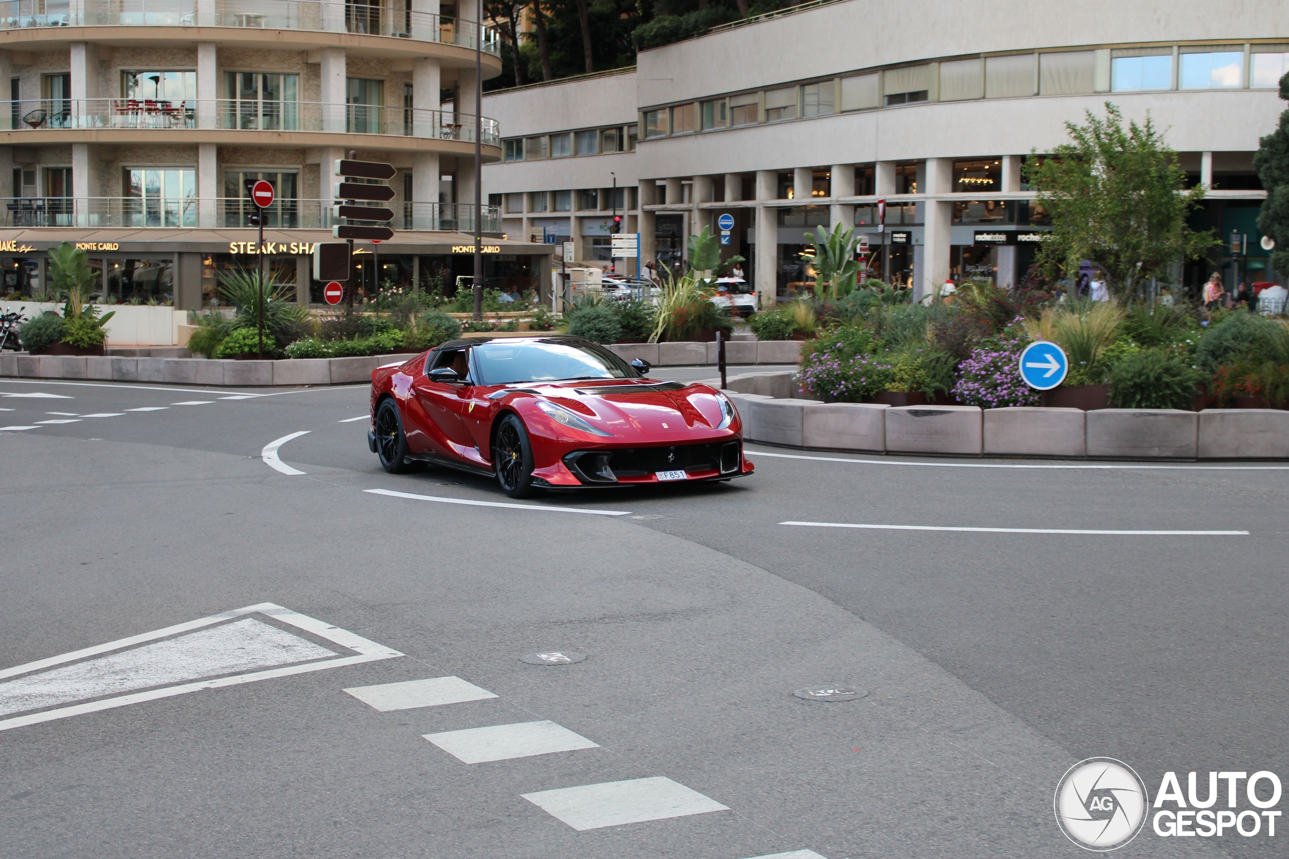 Ferrari 812 Competizione A