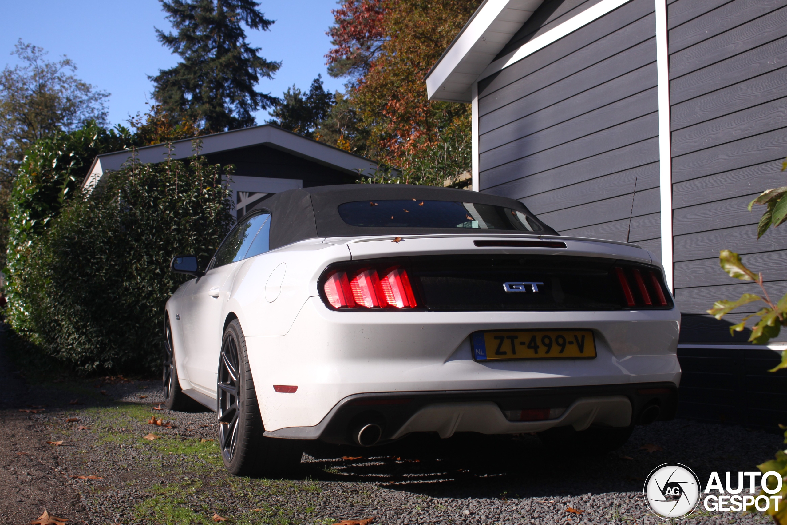 Ford Mustang GT Convertible 2015 11 November 2024 Autogespot