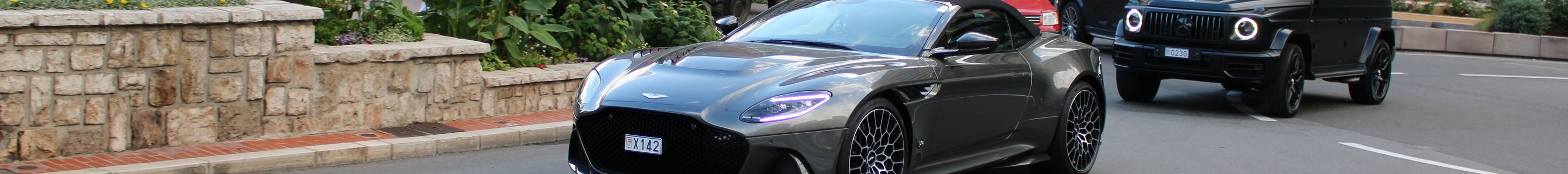 Aston Martin DBS 770 Ultimate Volante