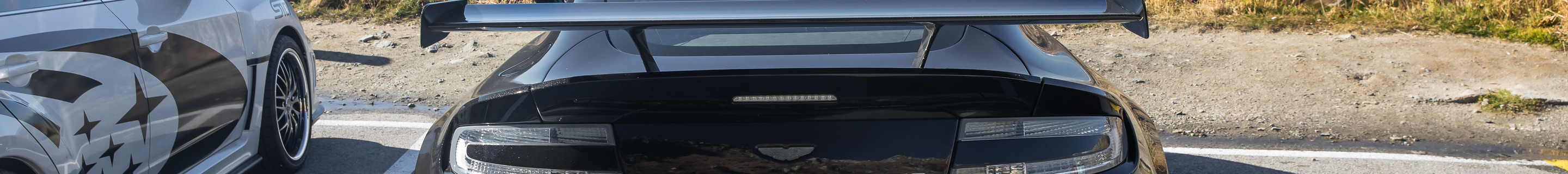 Aston Martin Vantage GT8