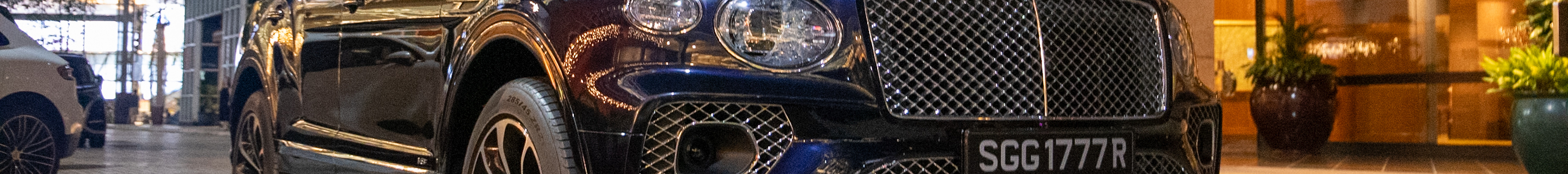 Bentley Bentayga V8 2021