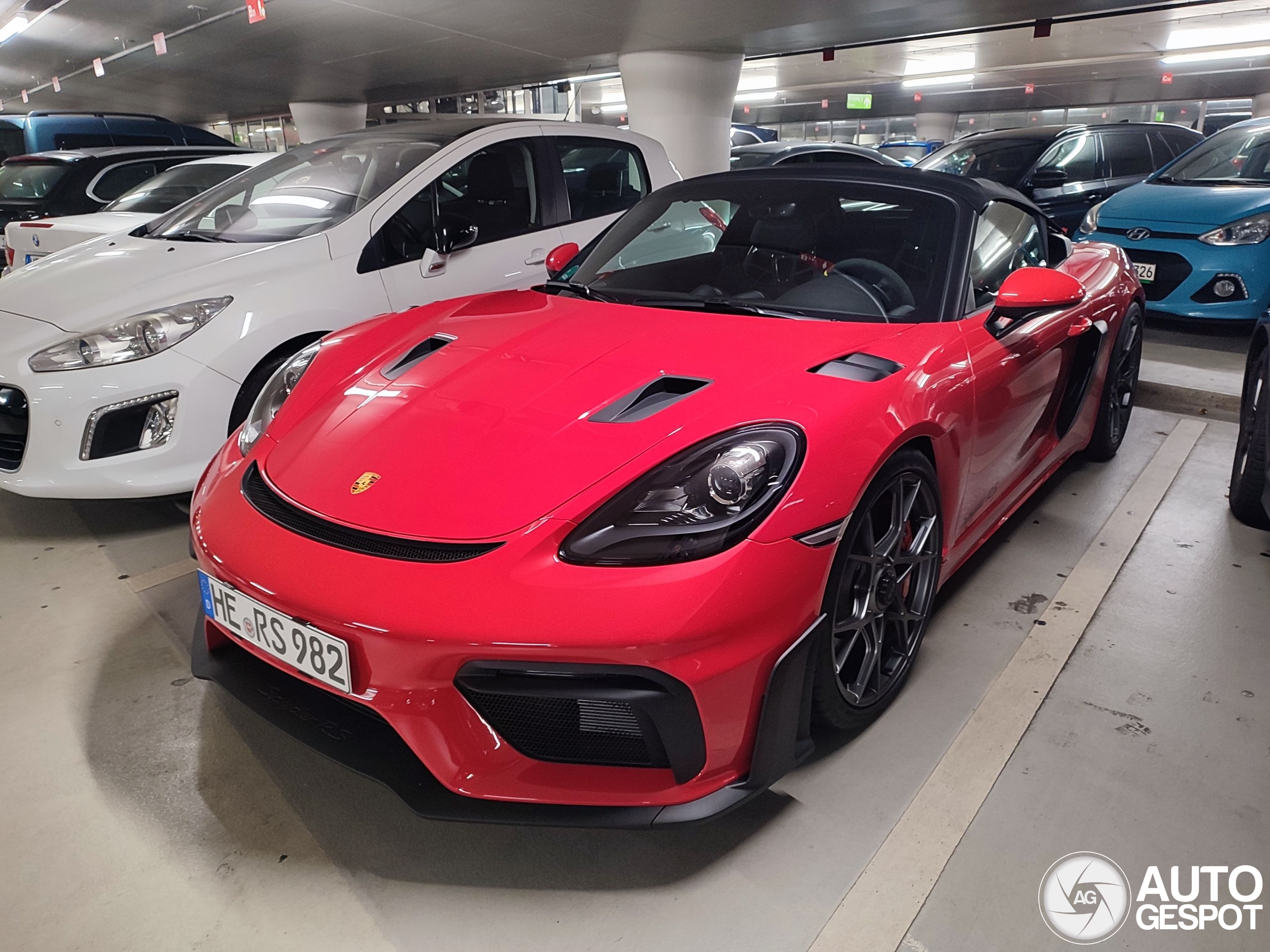 Porsche 718 Spyder RS