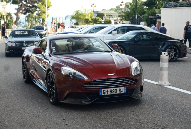 Aston Martin Vanquish 2013