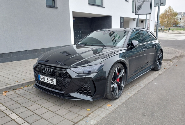 Audi RS6 Avant C8