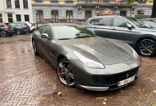 Ferrari GTC4Lusso