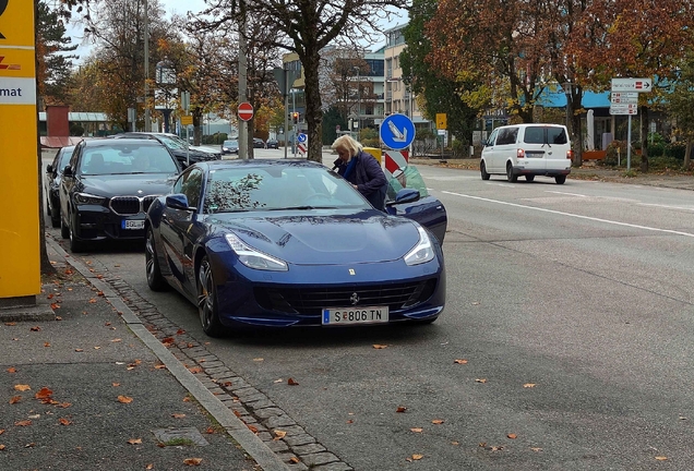 Ferrari GTC4Lusso