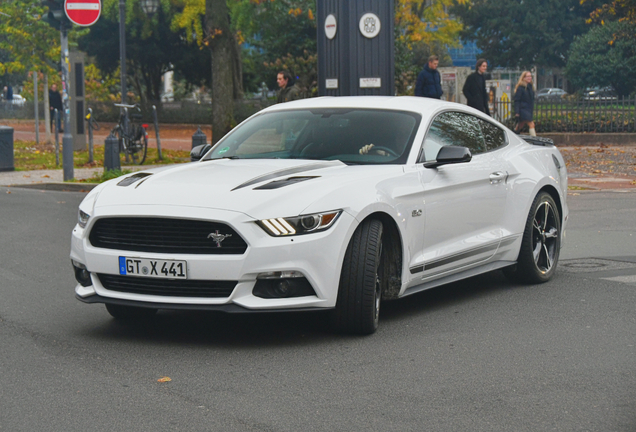 Ford Mustang GT 2015 Black Shadow Edition