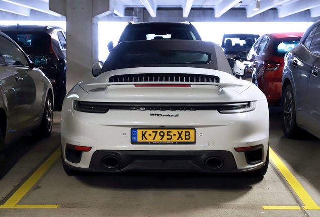 Porsche 992 Turbo S Cabriolet