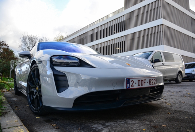 Porsche Taycan GTS Sport Turismo MkI