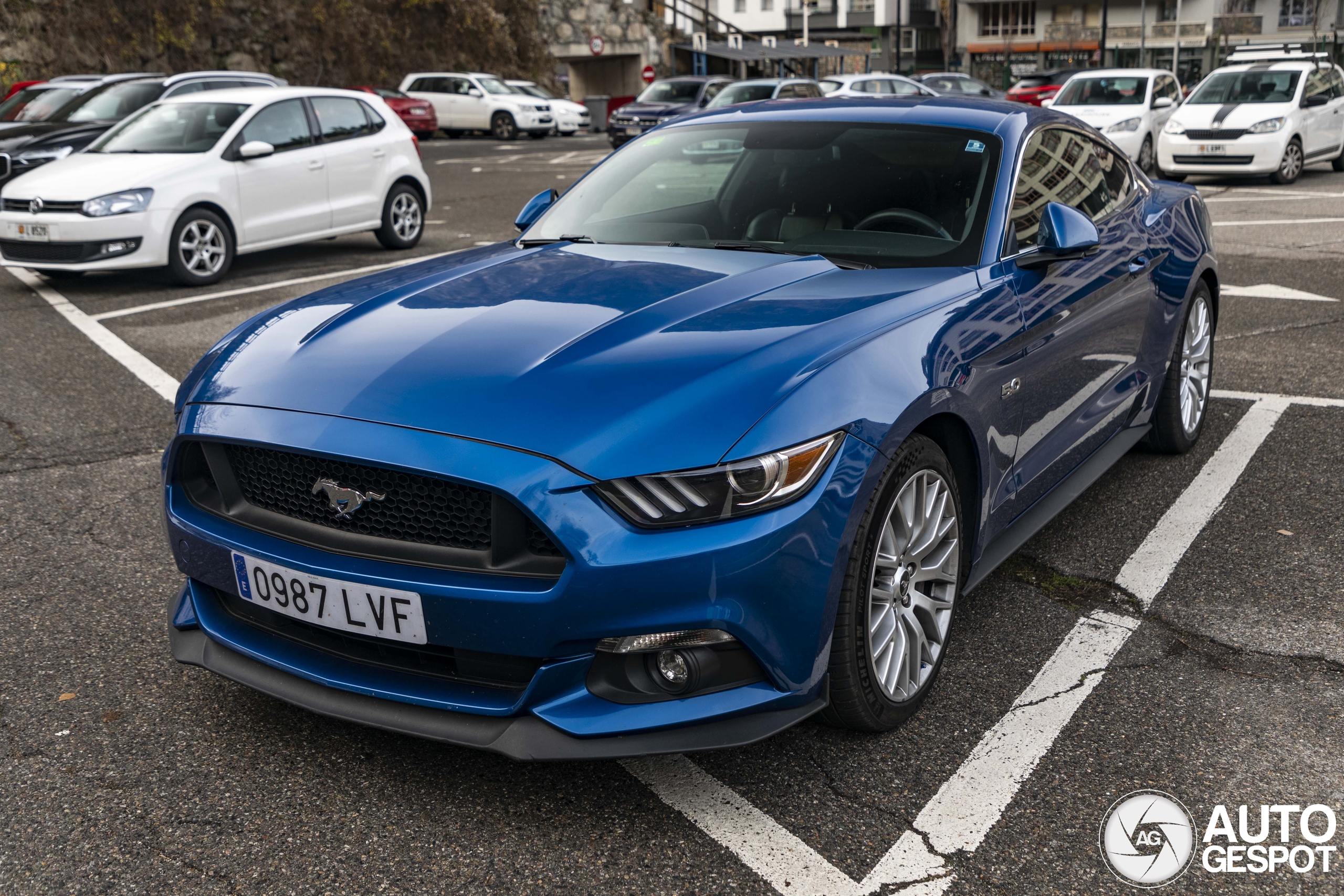 Ford Mustang GT 2015 12 November 2024 Autogespot