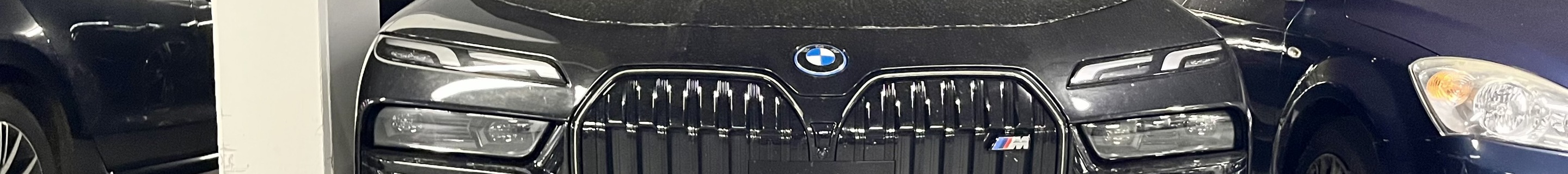 BMW M760e xDrive