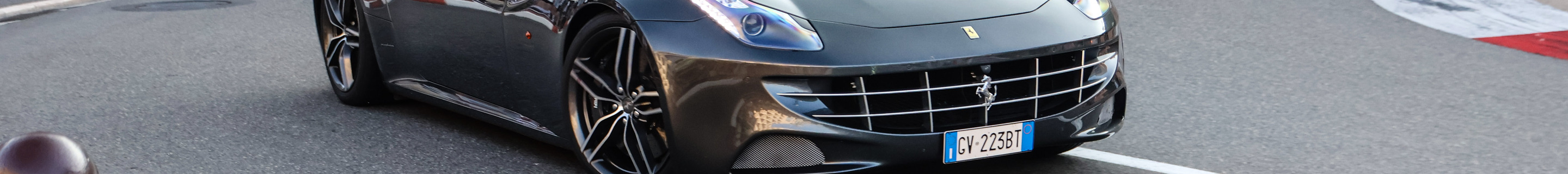 Ferrari FF