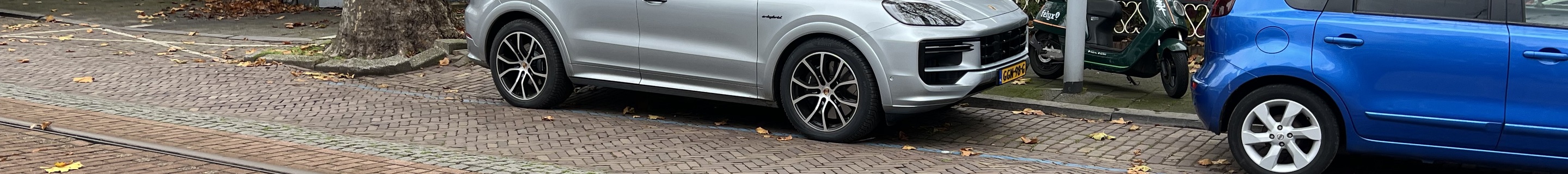 Porsche 9YA Cayenne Turbo E-Hybrid