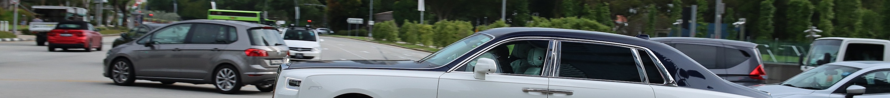 Rolls-Royce Phantom VIII EWB