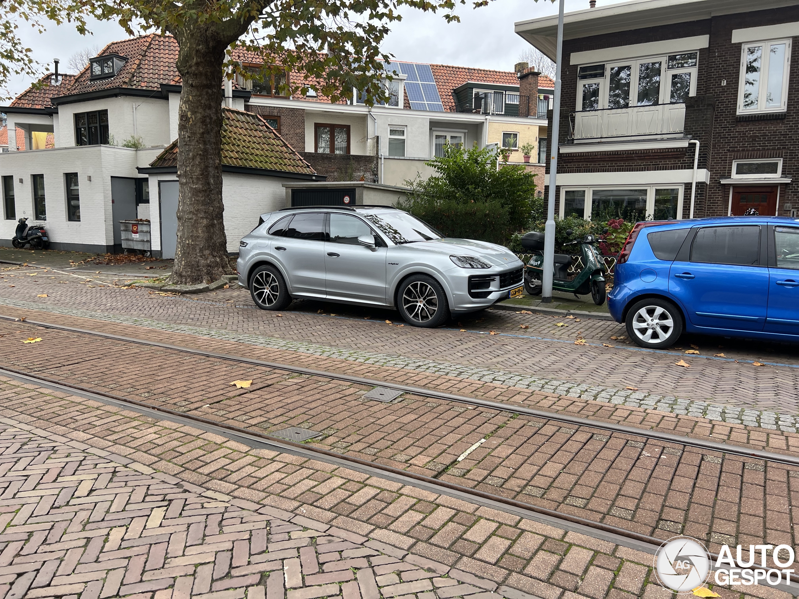 Porsche 9YA Cayenne Turbo E-Hybrid