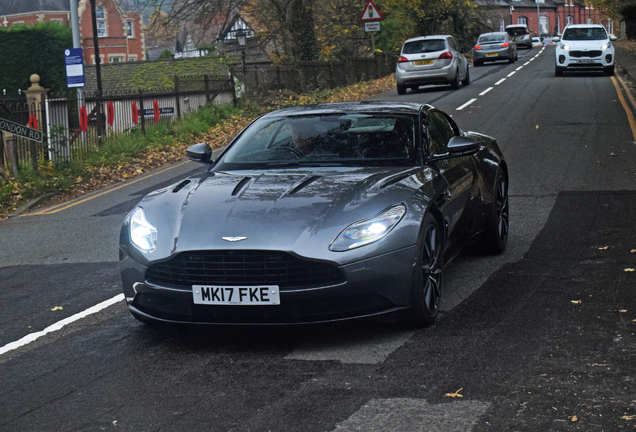 Aston Martin DB11