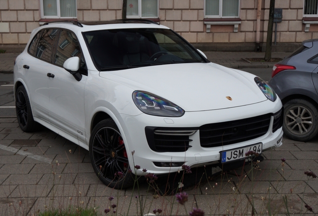 Porsche 958 Cayenne GTS MkII