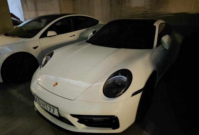 Porsche 992 Carrera 4S MkI