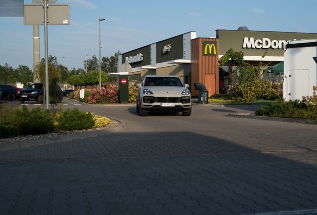 Porsche Cayenne Turbo S E-Hybrid