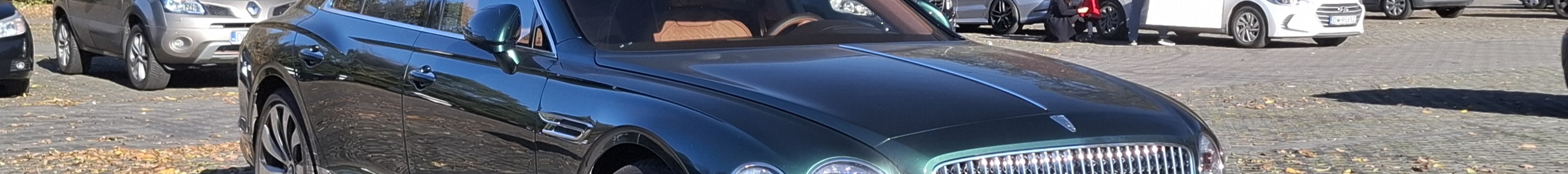 Bentley Flying Spur Hybrid